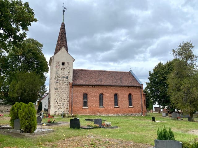 Dorfkirche Göttin<BR />Foto von Ulrich Gießmann