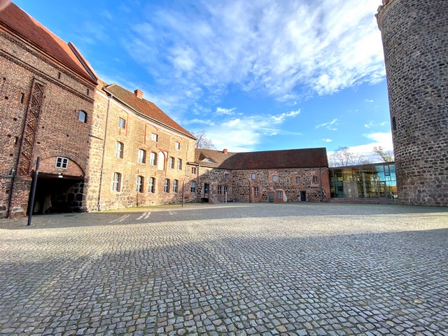 Burg Ziesar<BR />Foto von Ulrich Gießmann