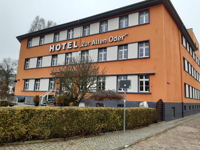 Hotel "Zur Alten Oder"
