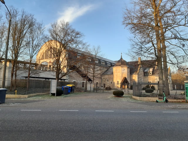 Bahnhof Sanssouci (Empfangsgebäude und Halle des Kaiserbahnhofs)