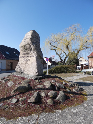 Gefallenendenkmal